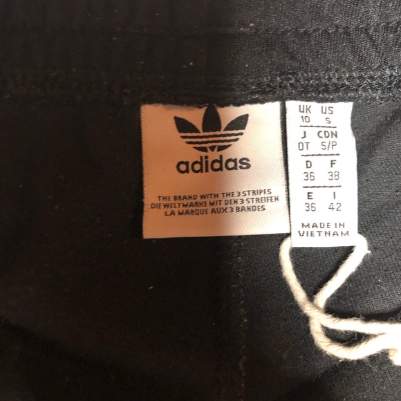 Black Adidas tracksuit - Picture 7 of 7